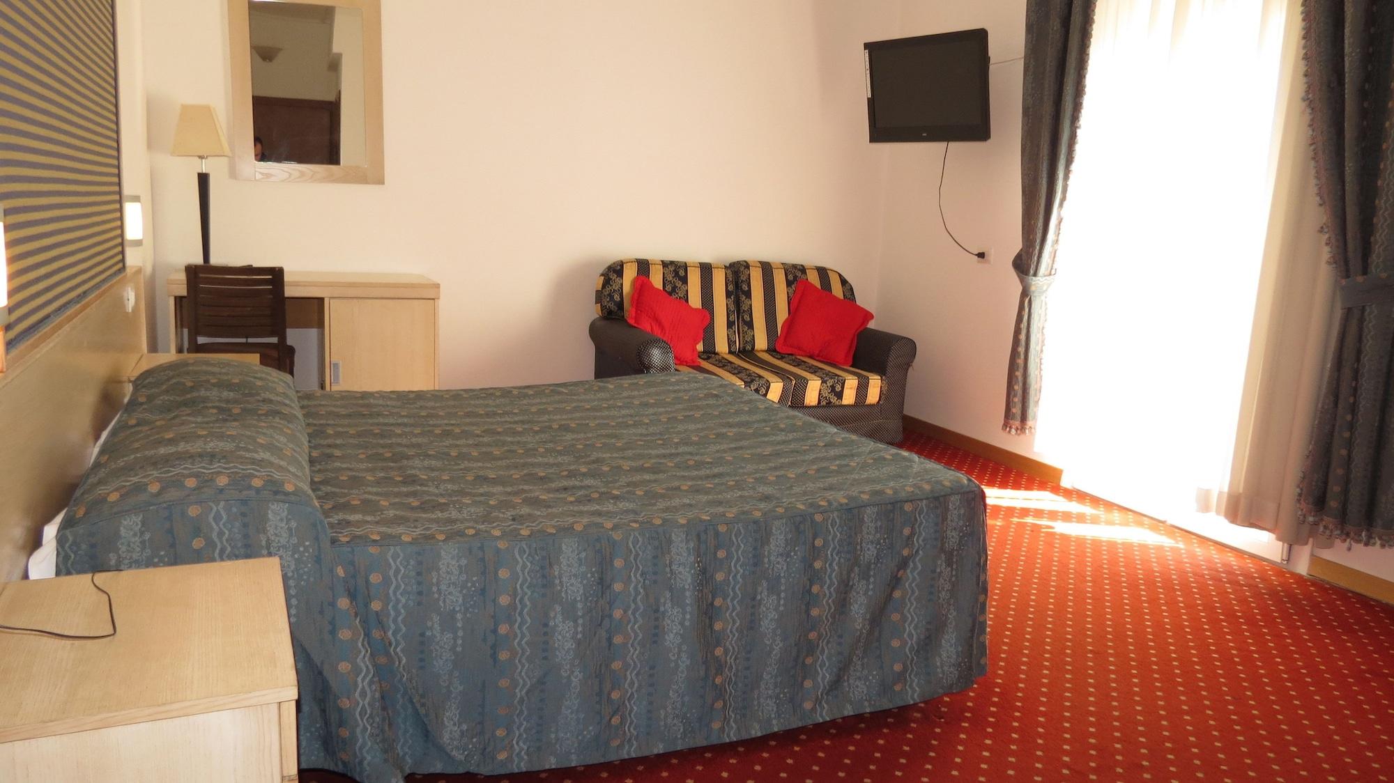 Hotel Chopin 3*