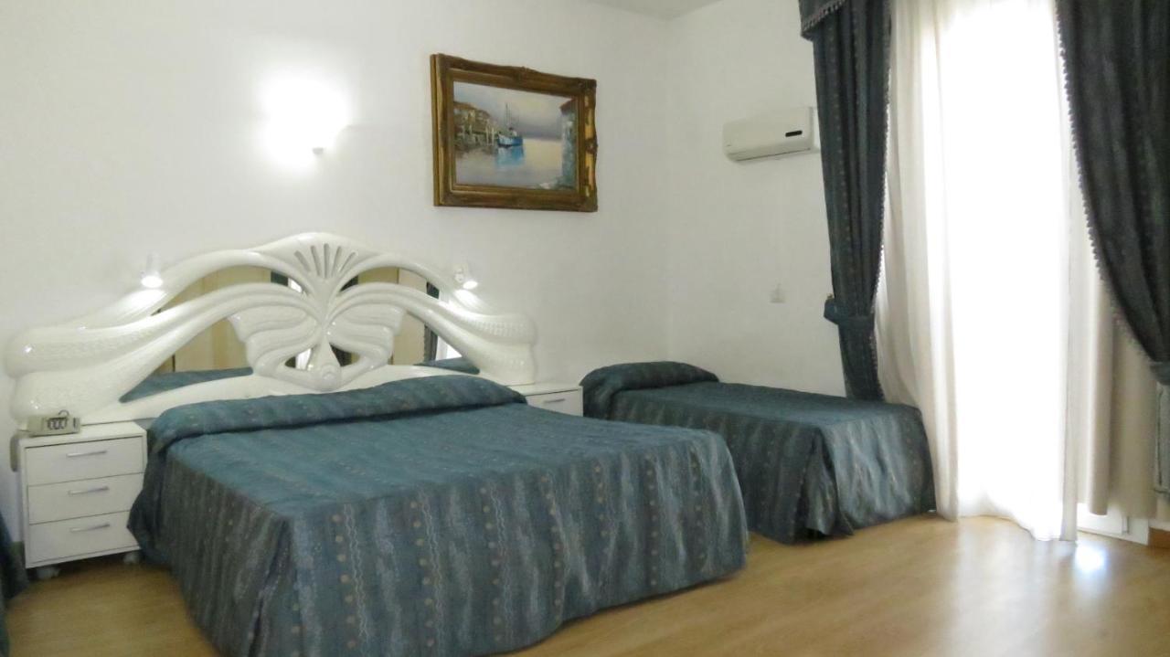 Chopin Hotel Fiumicino